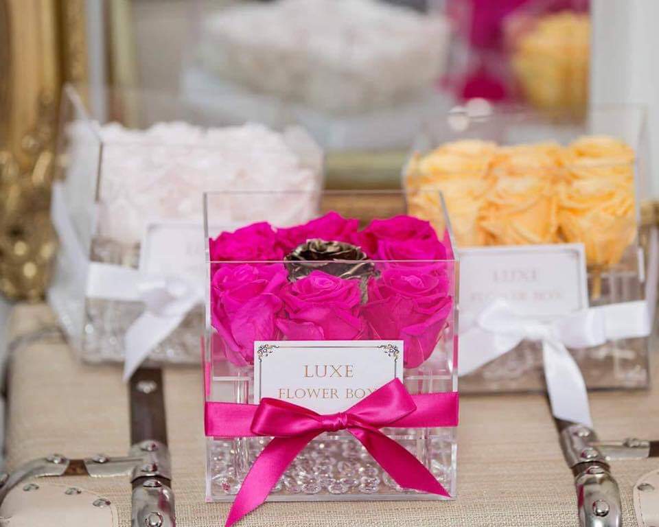 Roses in Acrylic Box- Gift Box-Preserved- Last more than 1 year