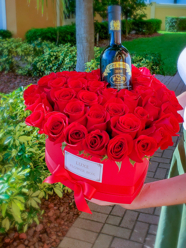 Heart box red roses